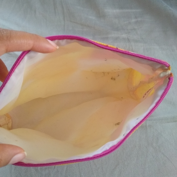 💙 Floral Clinique Makeup Bag (3 for $20) - Picture 5 of 6